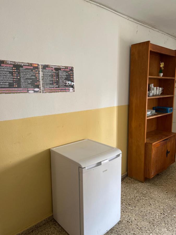 圣马丁德尔卡米诺 Albergue Municipal旅舍 外观 照片