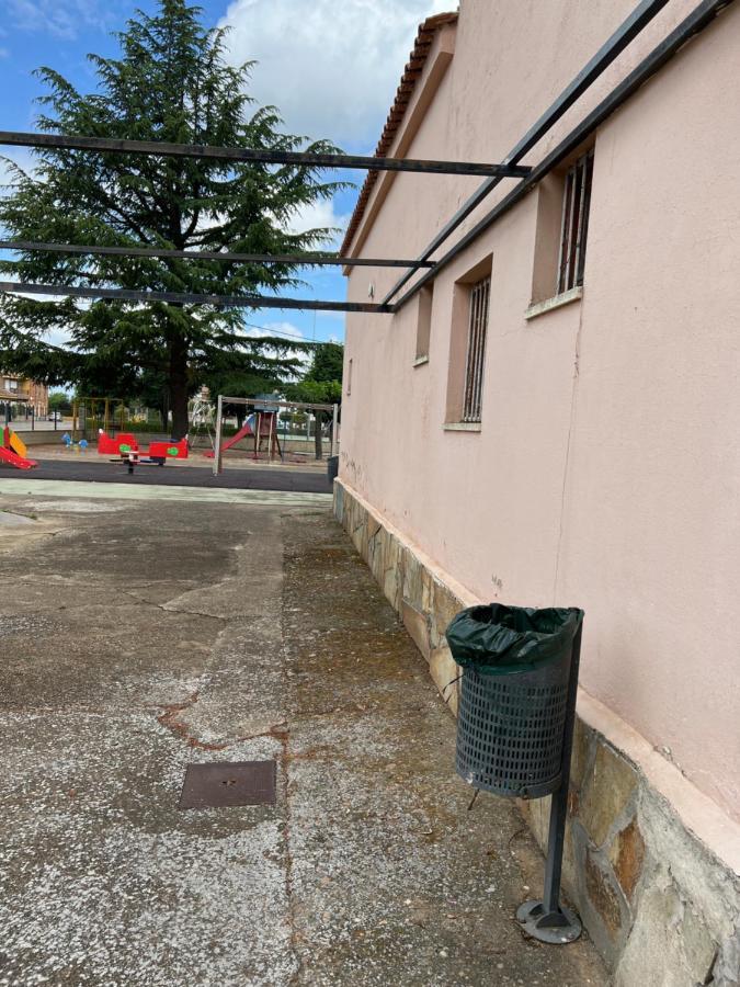 圣马丁德尔卡米诺 Albergue Municipal旅舍 外观 照片